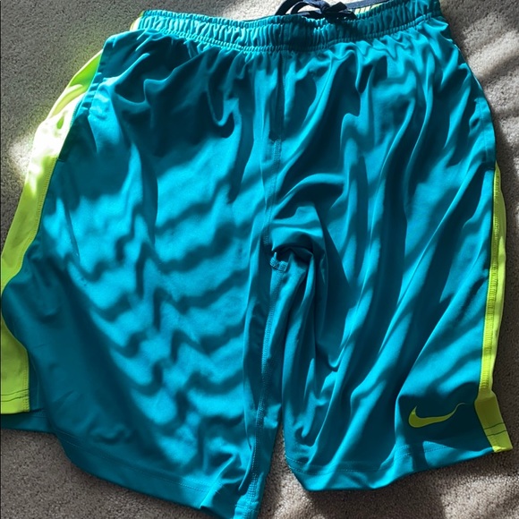 Nike neon basketball shorts - Picture 1 of 4